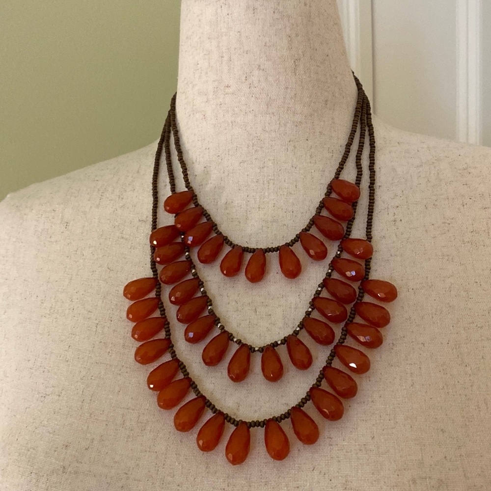 NWOT 3 strand 16 inch brown/cinnamon beaded necklace w silver hardware